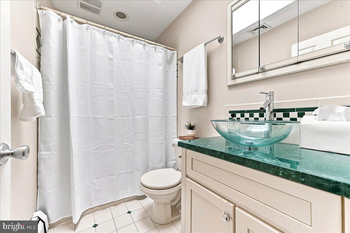 1403 Berwyn Paoli Rd Property Photo 17