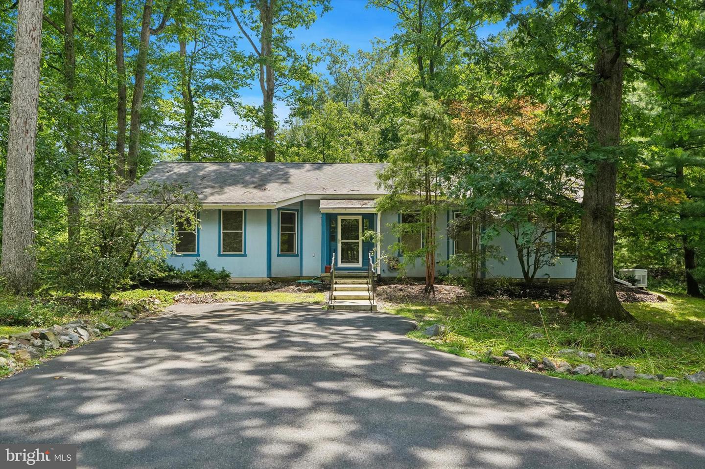 2990 Chestnut Hill Rd Property Photo 1