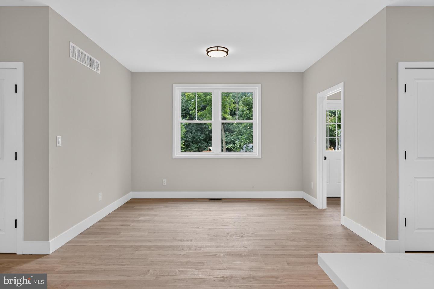 781 State Rd Property Photo 14