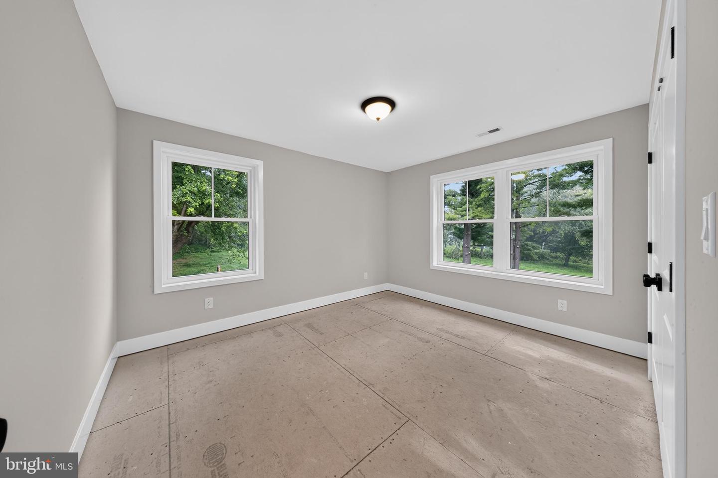 781 State Rd Property Photo 21