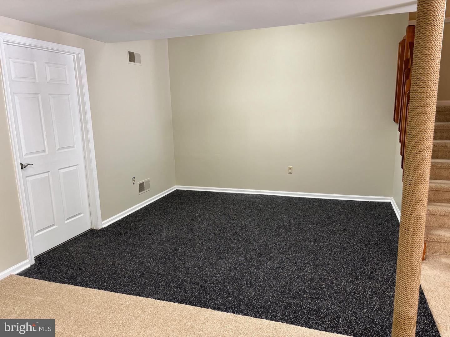 498 Dean Dr Property Photo 29