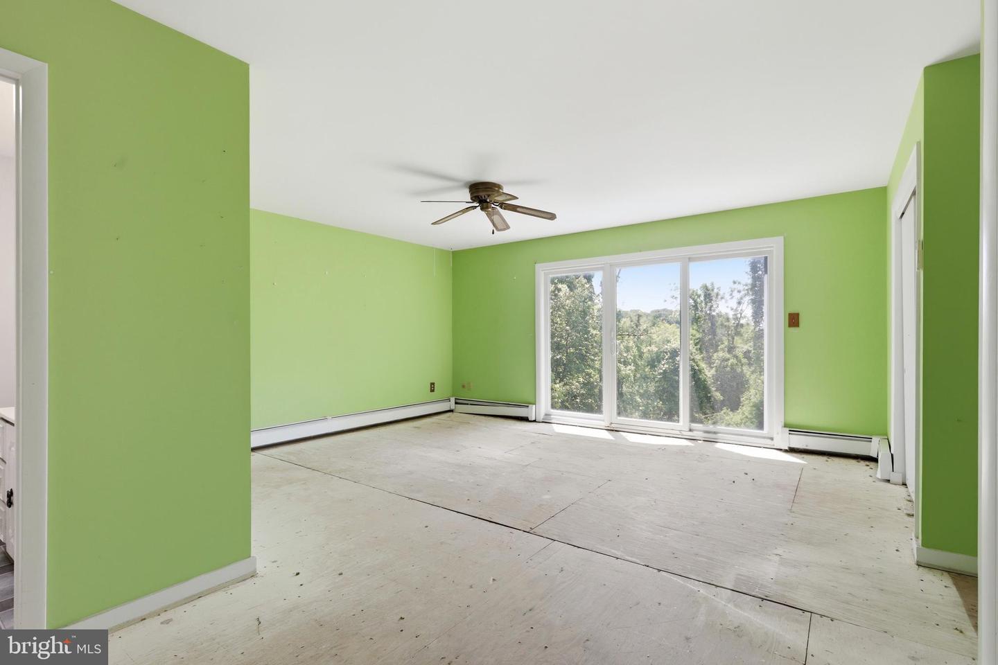 32 Beck Rd Property Photo 16