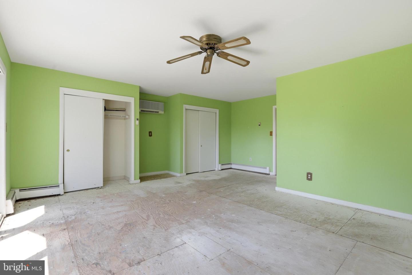 32 Beck Rd Property Photo 18