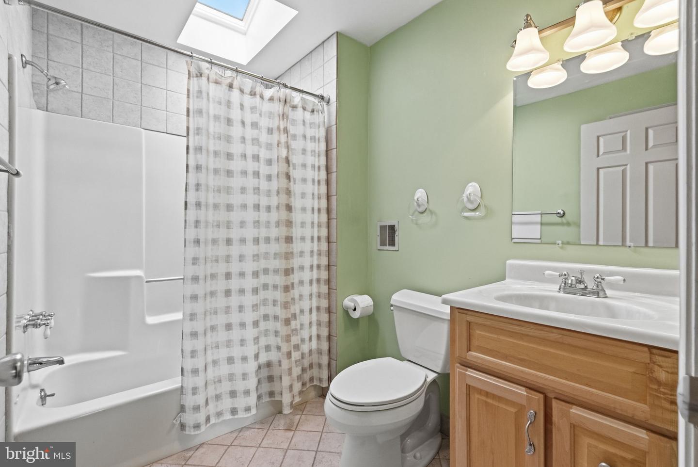 114 Ivory Rd Property Photo 32
