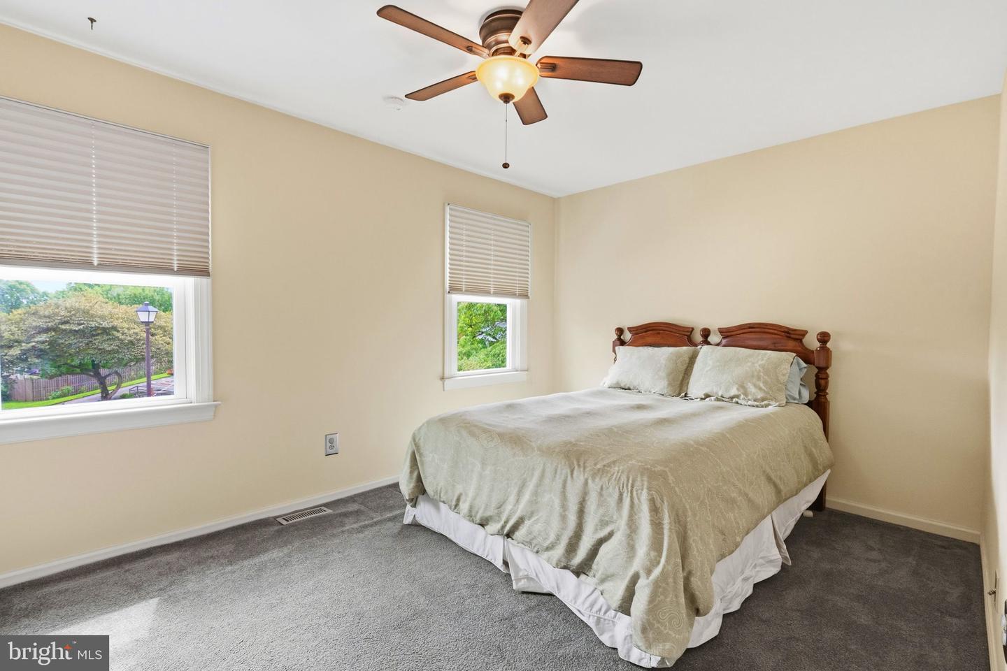 114 Ivory Rd Property Photo 33