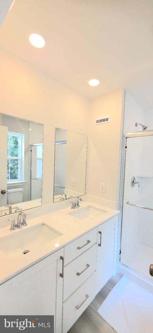 242 Talucci Dr Property Photo 26