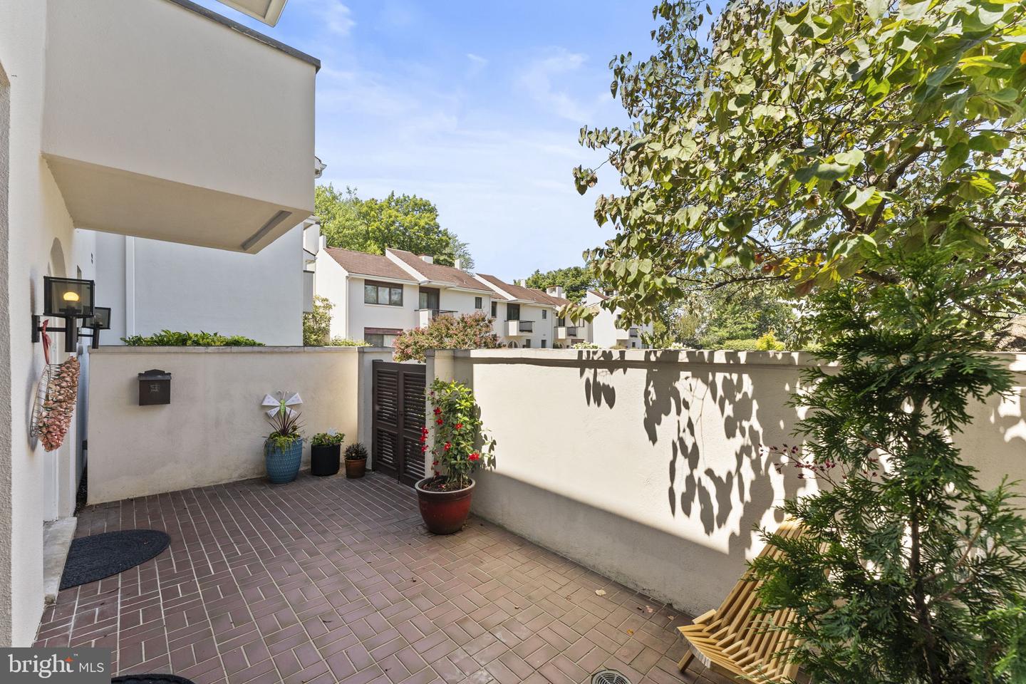 5 Avignon Property Photo 4