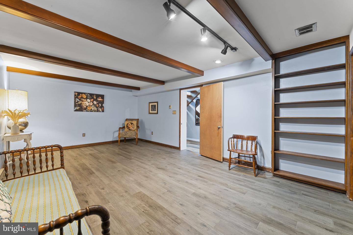 5 Avignon Property Photo 28