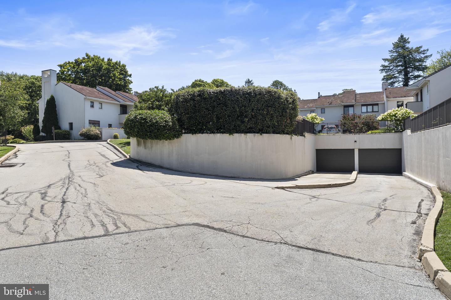 5 Avignon Property Photo 31