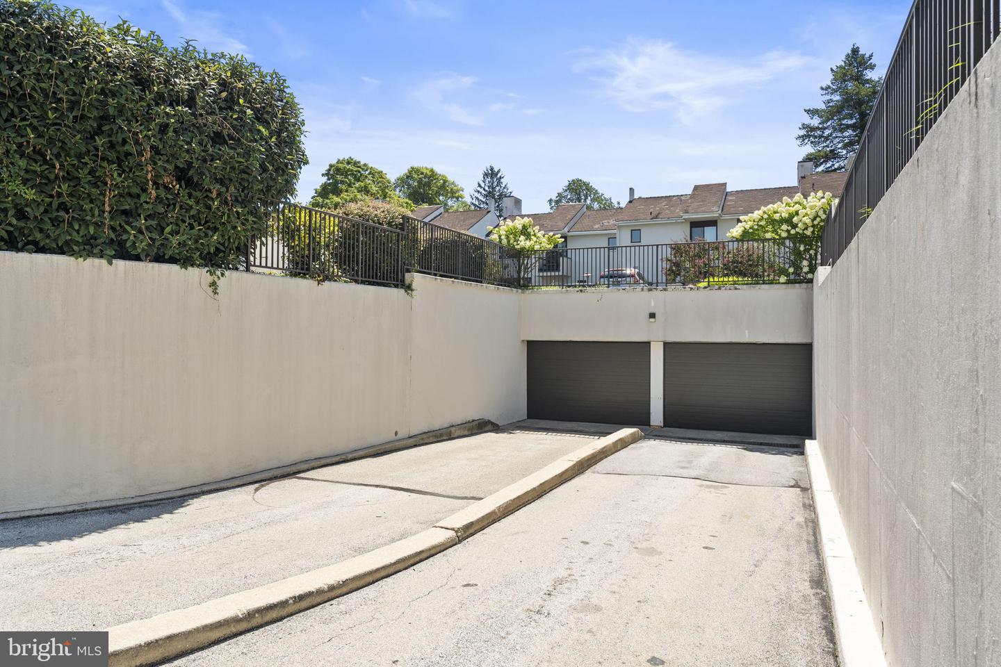 5 Avignon Property Photo 32