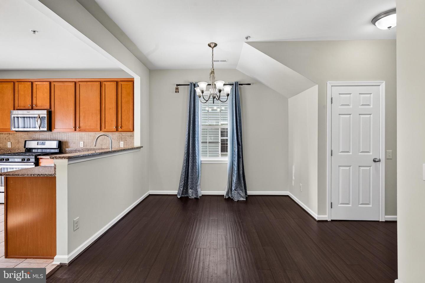 552 Prizer Ct Property Photo 13