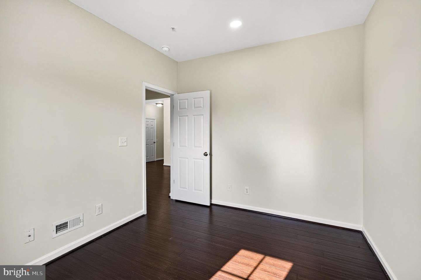 552 Prizer Ct Property Photo 21