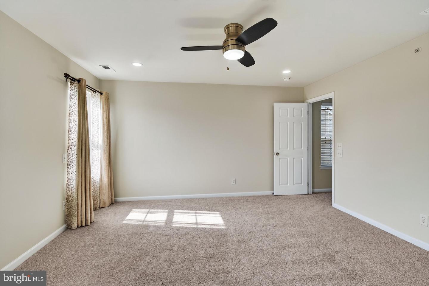 552 Prizer Ct Property Photo 30