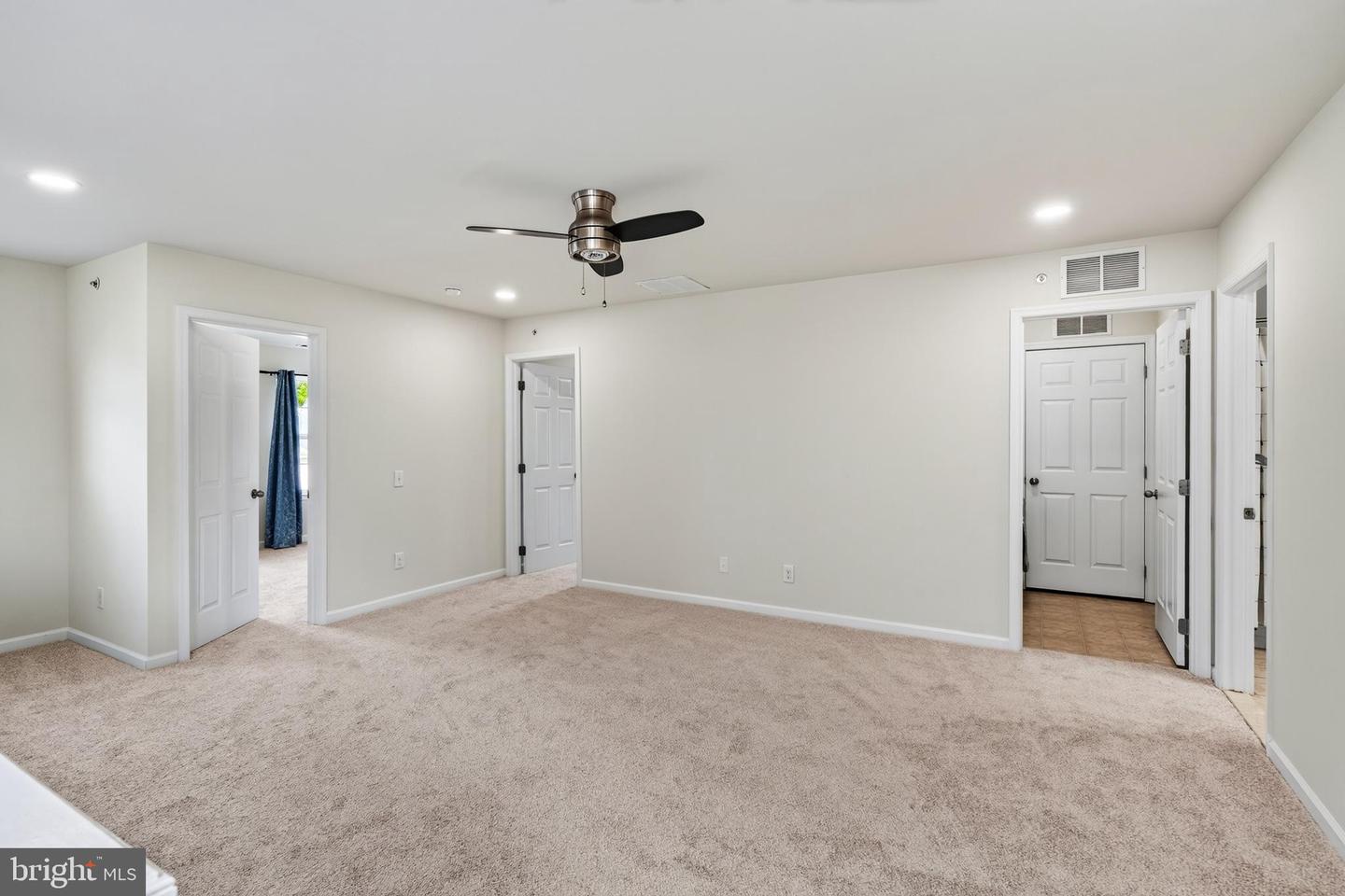 552 Prizer Ct Property Photo 37