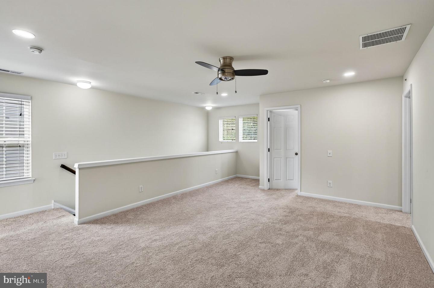 552 Prizer Ct Property Photo 38