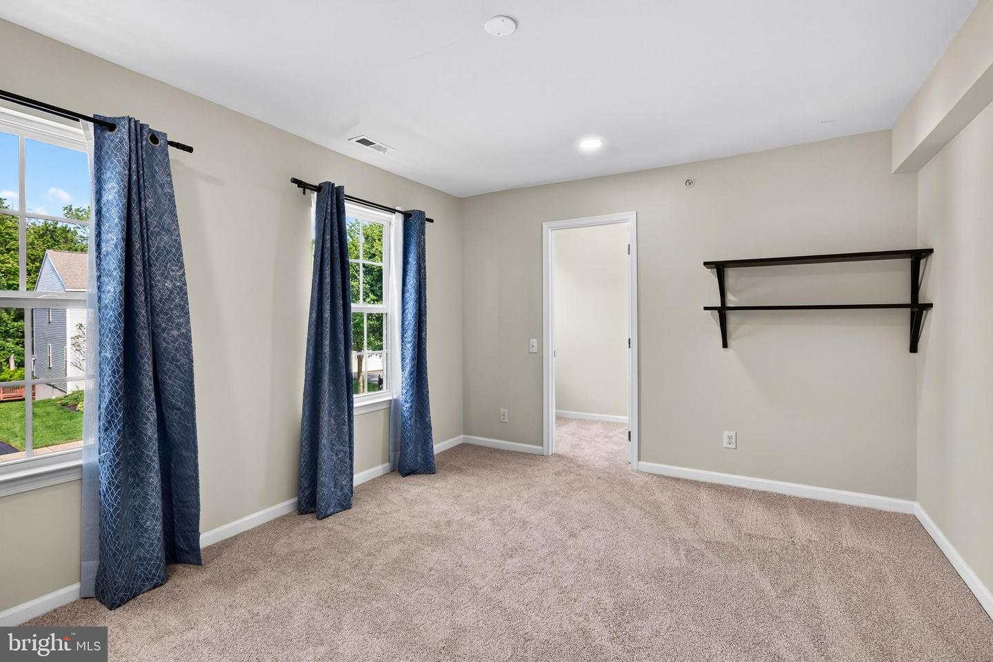 552 Prizer Ct Property Photo 48