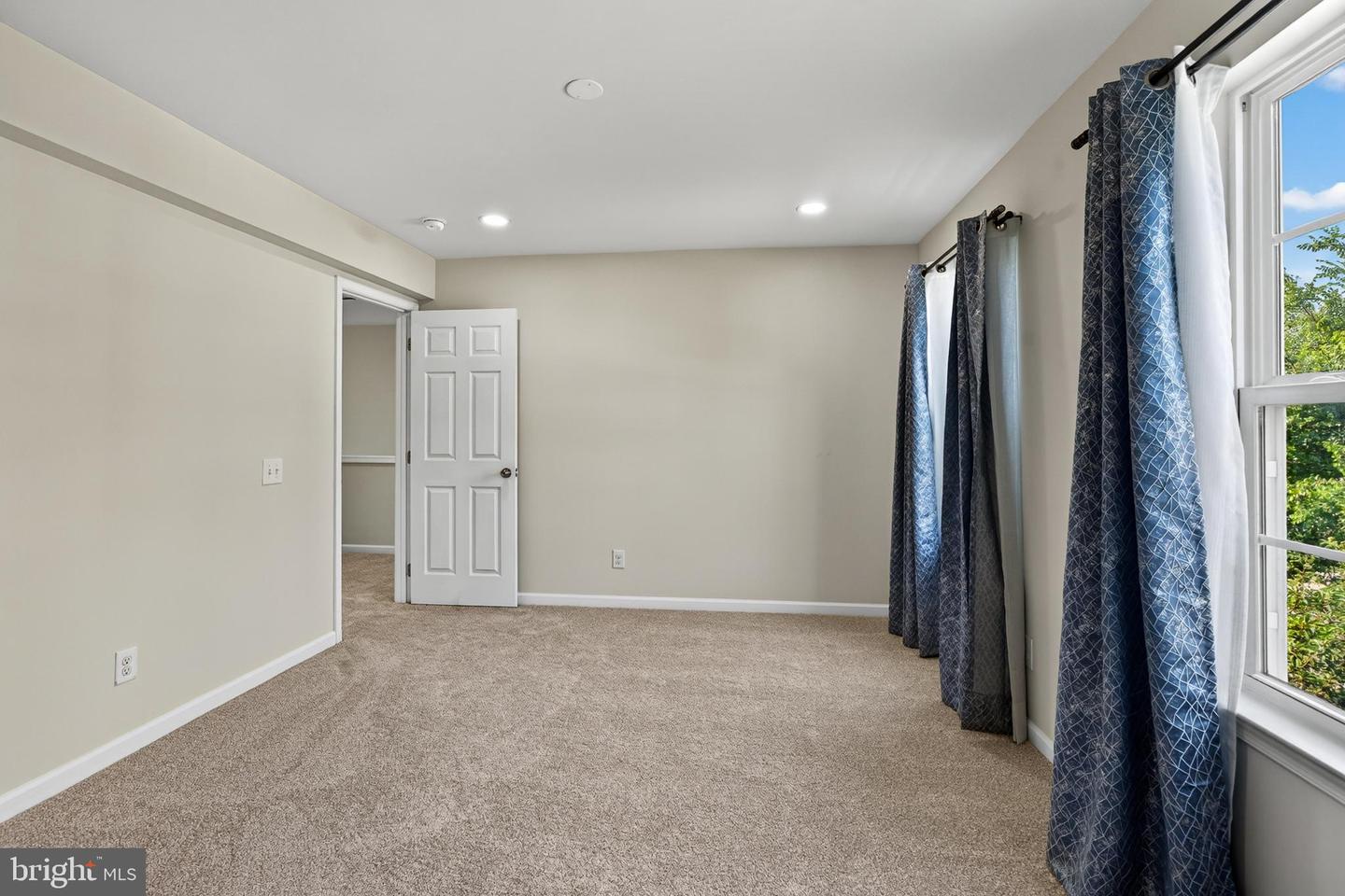 552 Prizer Ct Property Photo 49