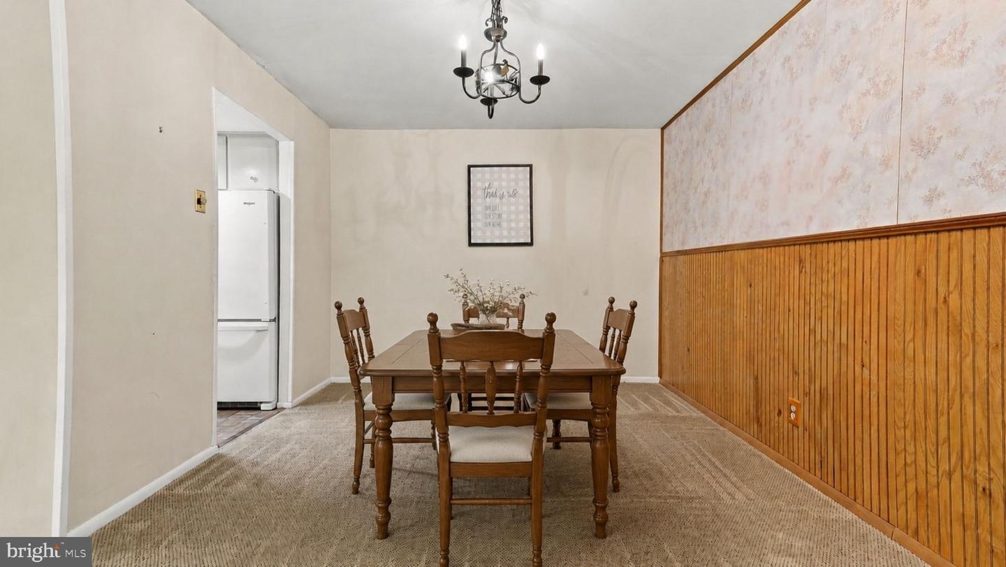 18 Drummers Ln Property Photo 8