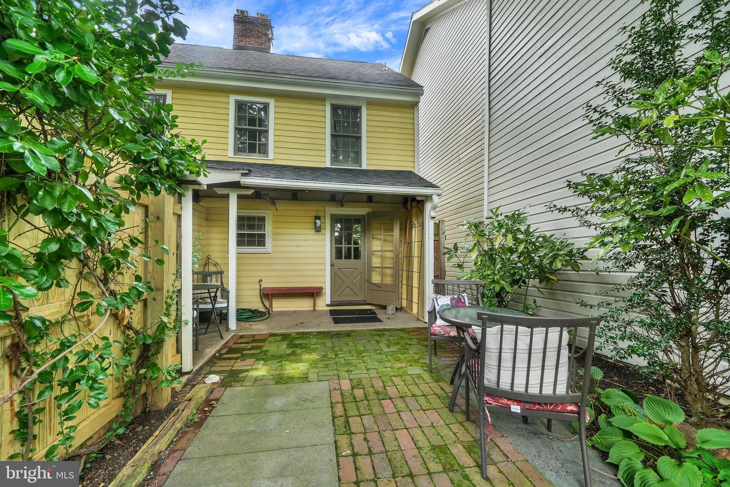 9 Buffington St Property Photo 26