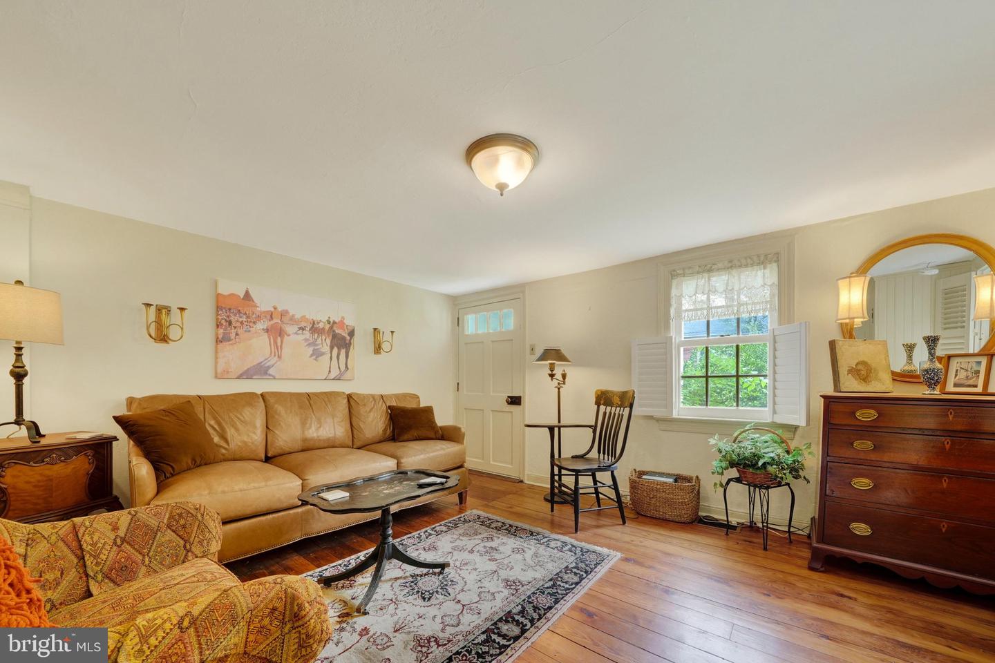 9 Buffington St Property Photo 32