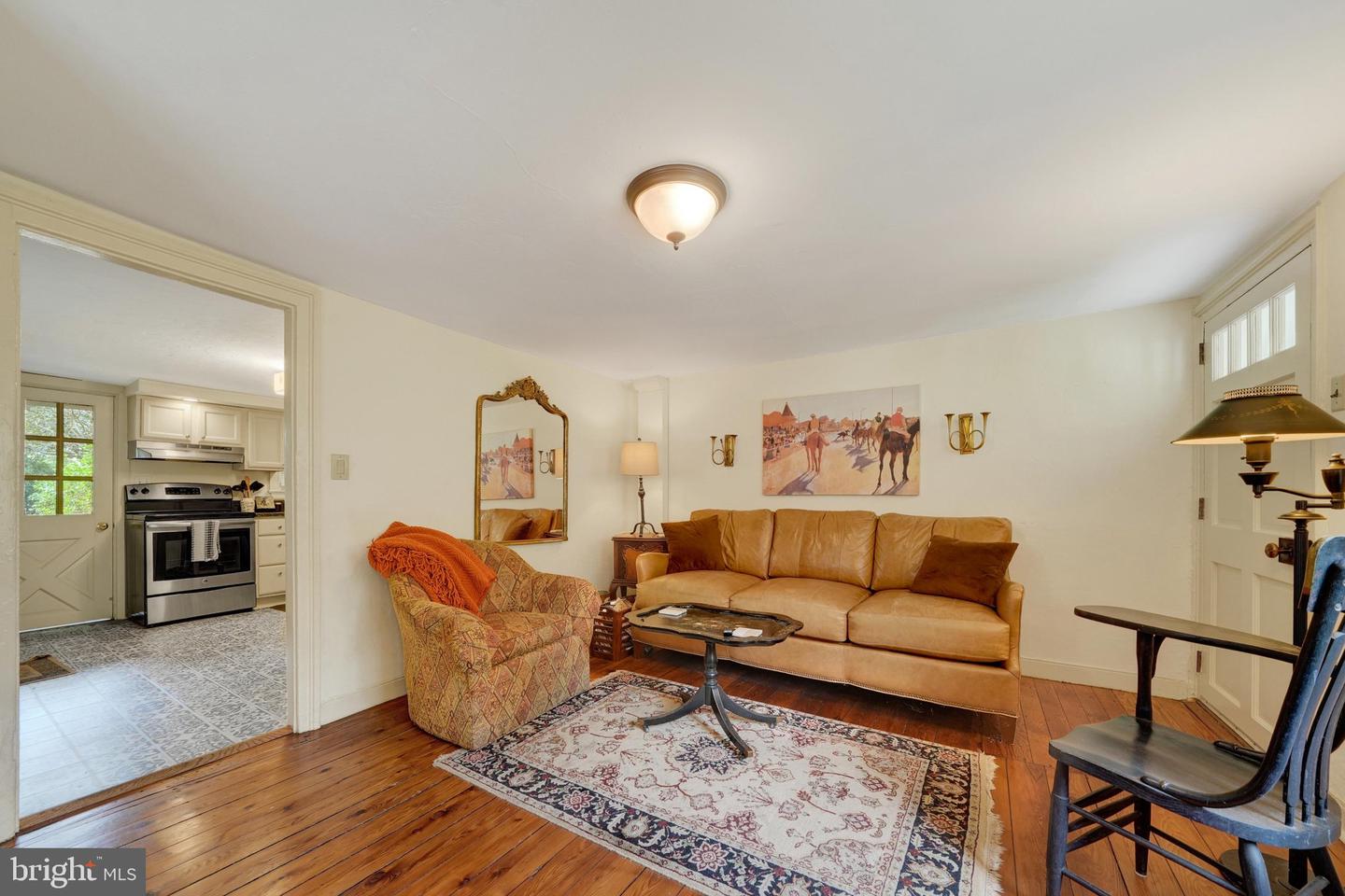 9 Buffington St Property Photo 33