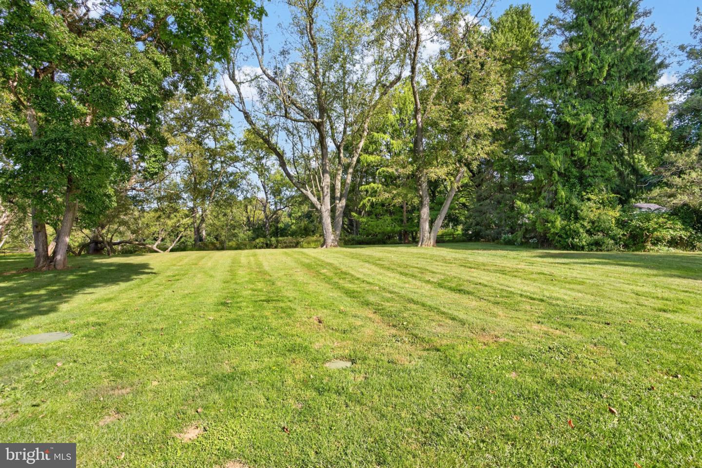 735 Monument Rd Property Photo 48