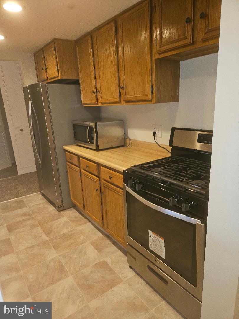 326 Drummers Ln #326 Property Photo 4