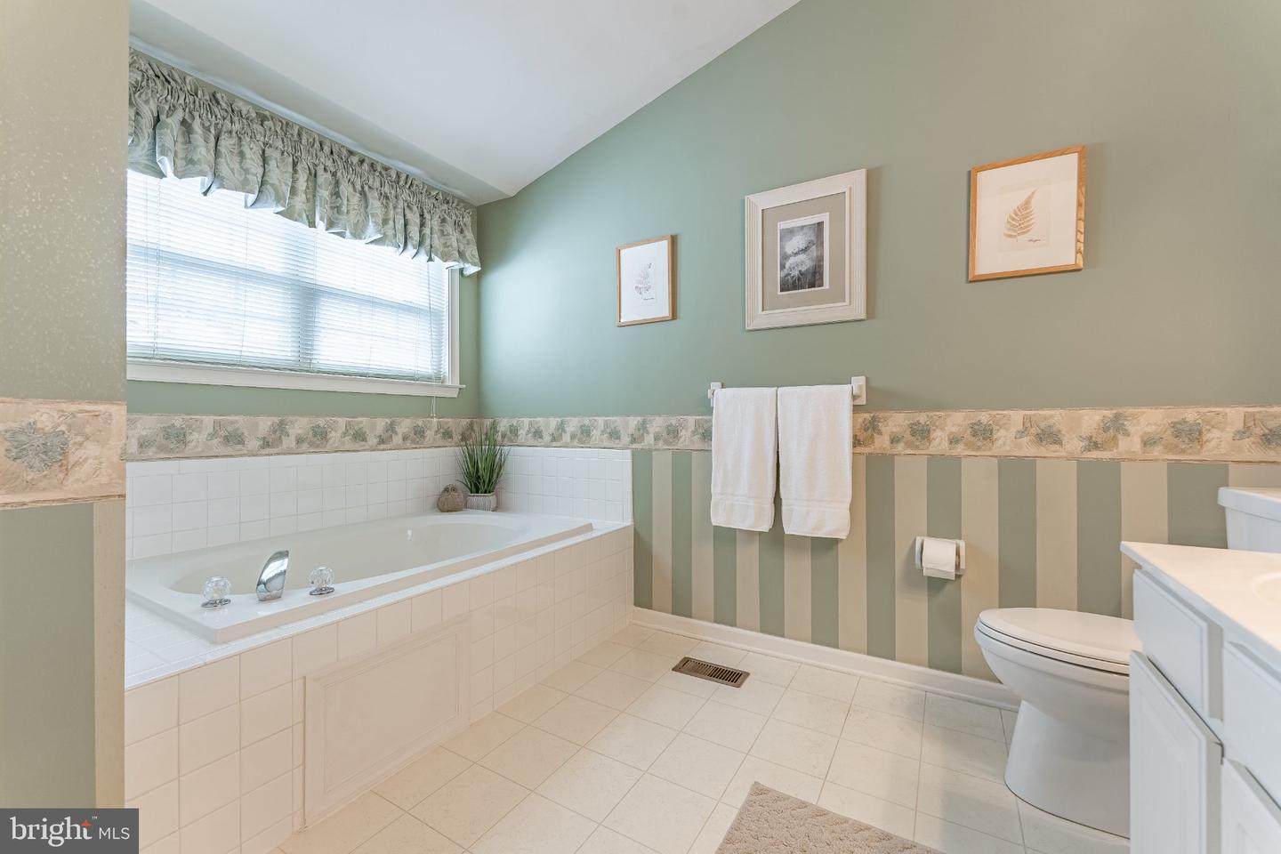 366 Galway Dr Property Photo 36