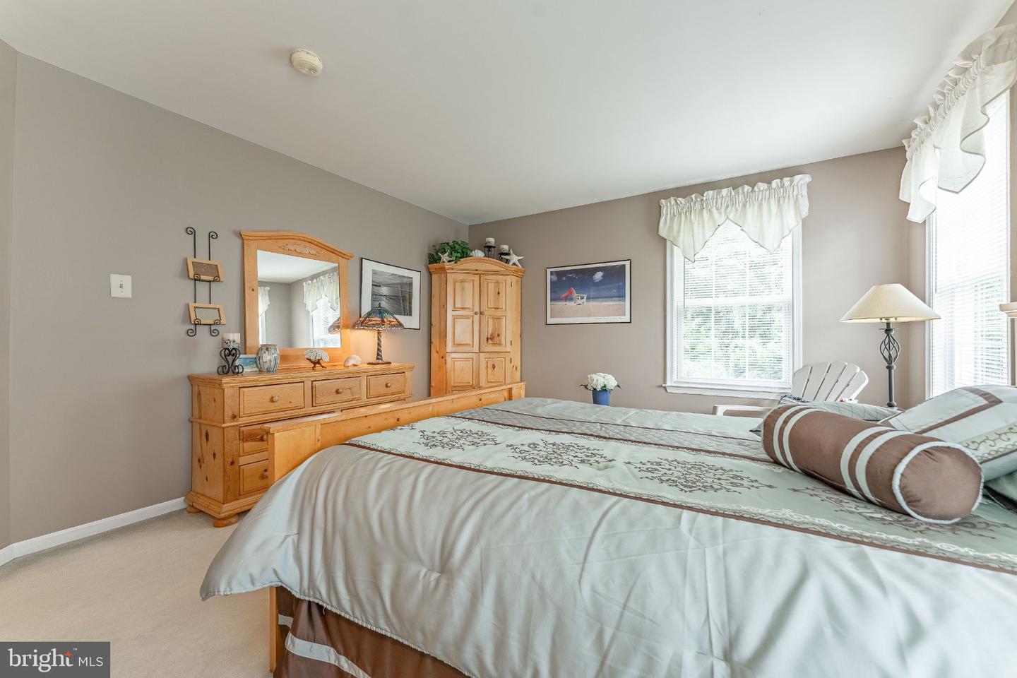 366 Galway Dr Property Photo 39