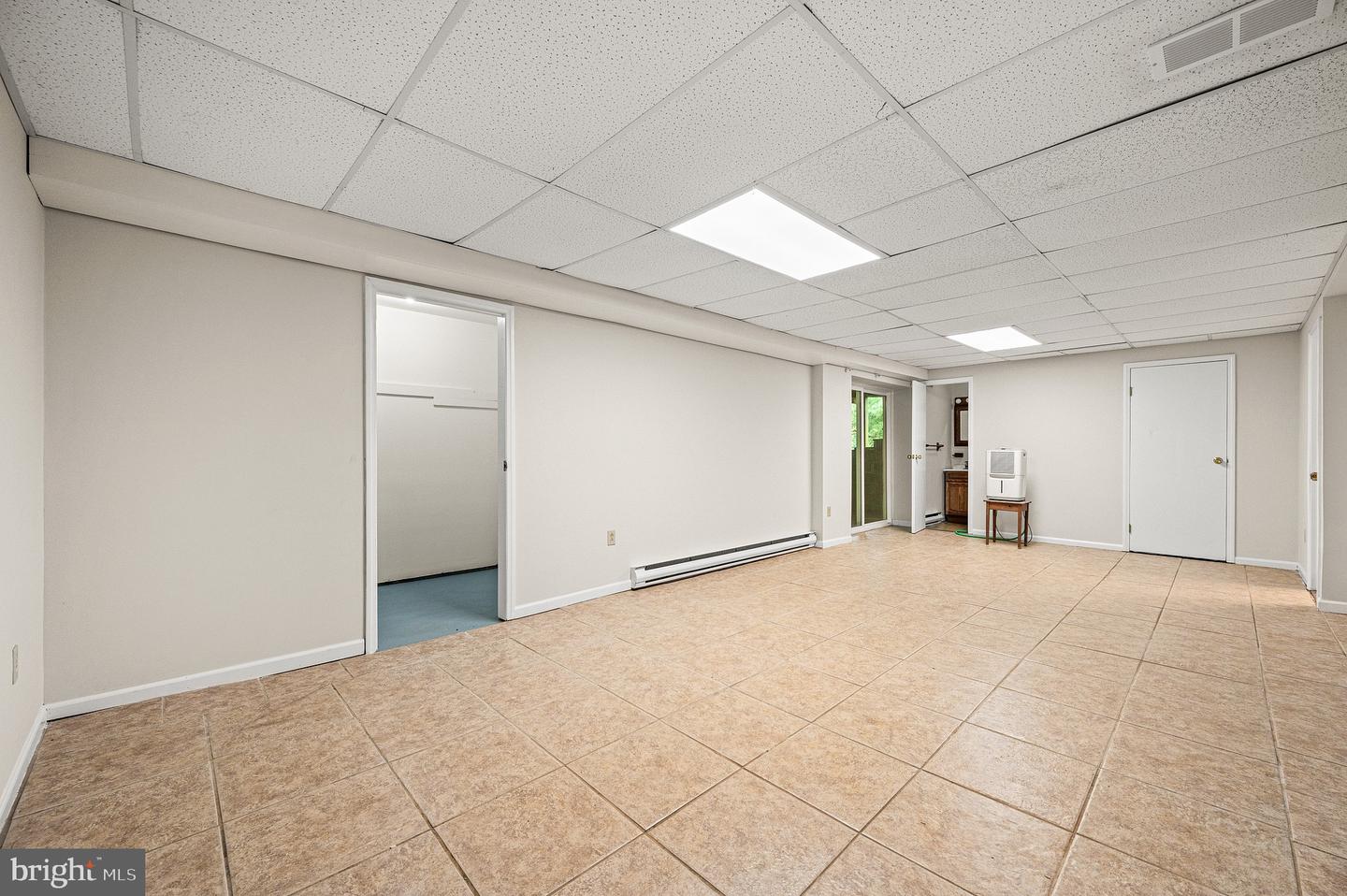 105 Scotts Glen Rd Property Photo 36