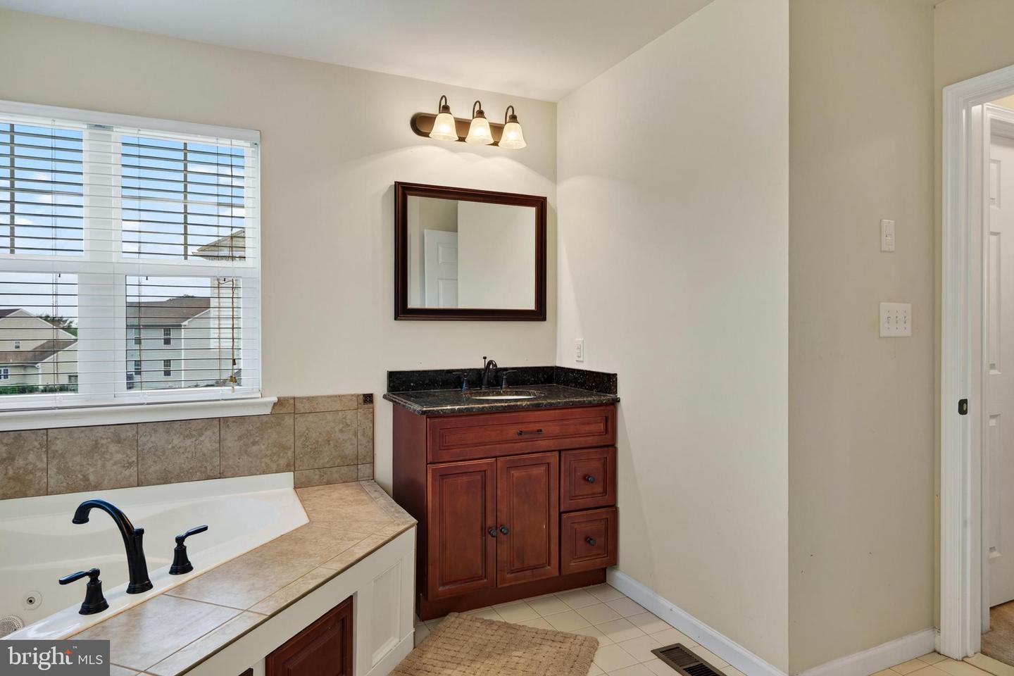3212 Tyning Ln Property Photo 36