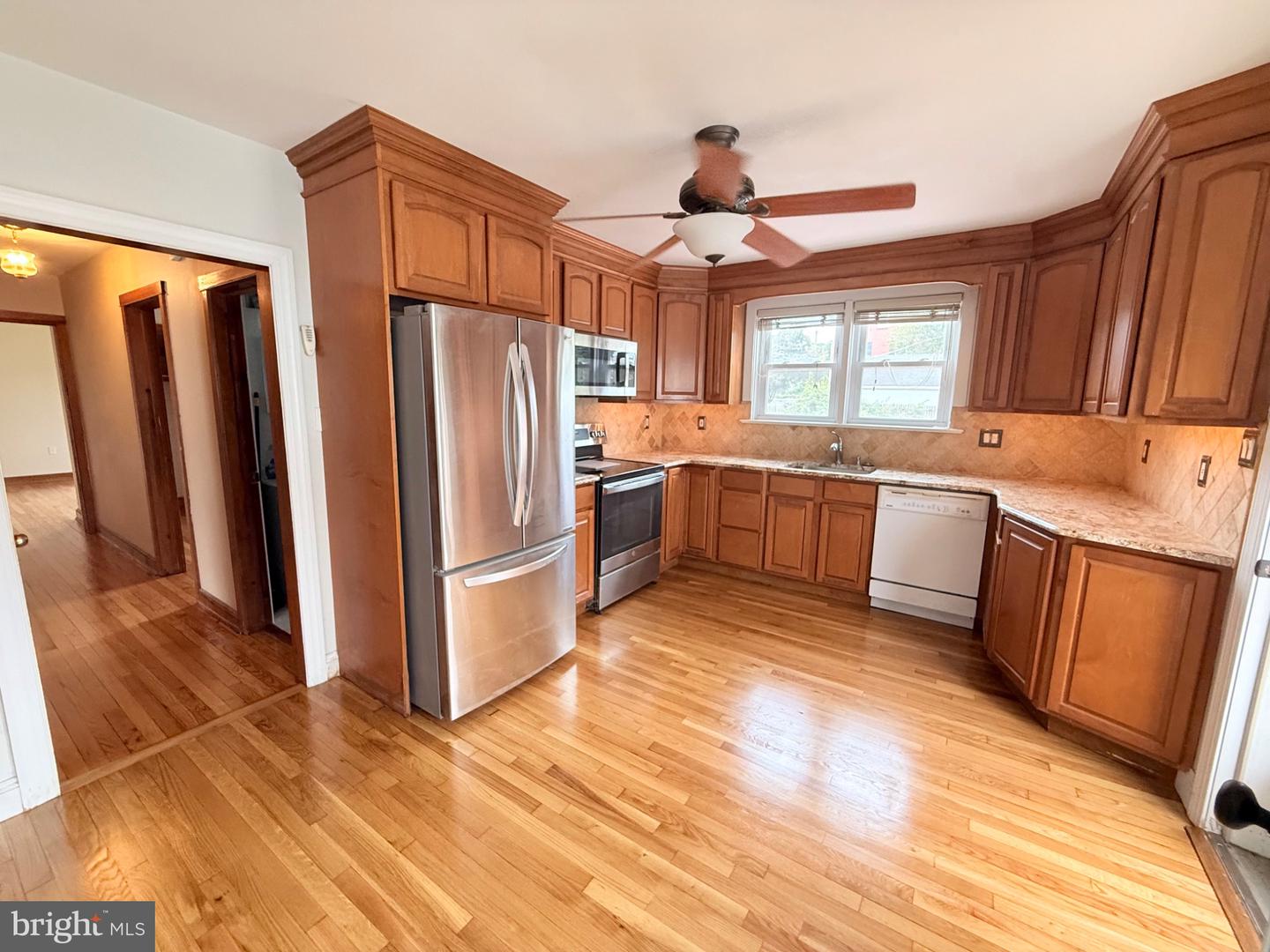 842 S Walnut St Property Photo 14