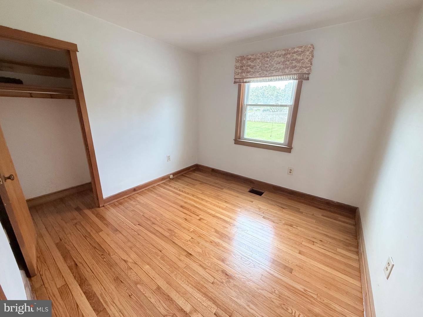 842 S Walnut St Property Photo 20