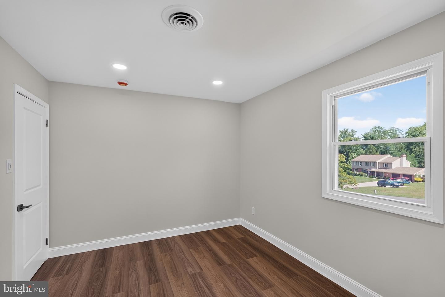 207 Sylvan Dr Property Photo 27