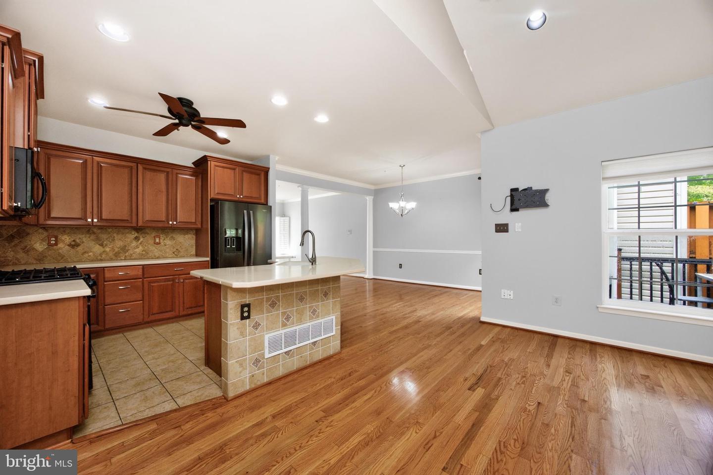 129 Madison Way Property Photo 17