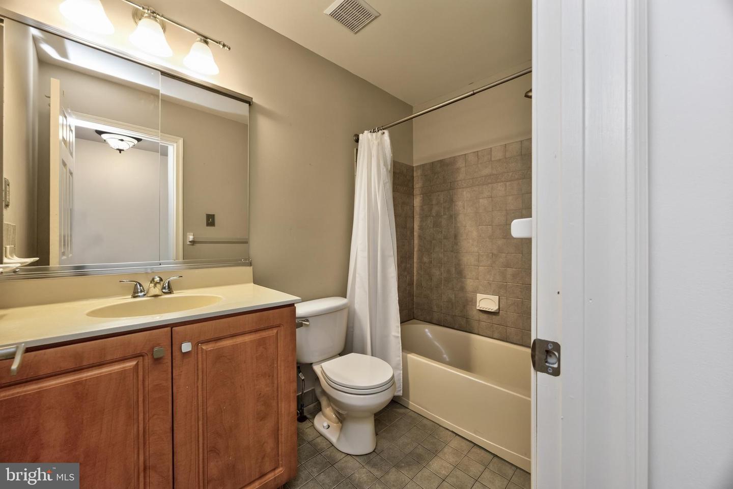 129 Madison Way Property Photo 34