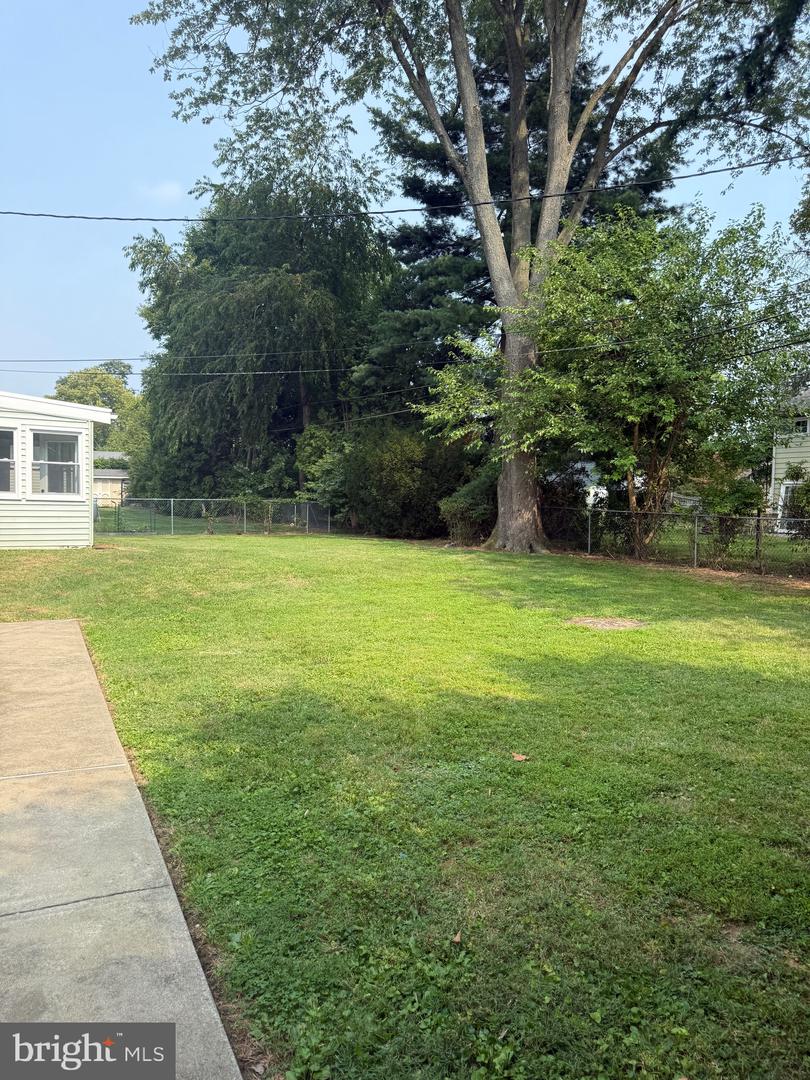 502 Briar Rd Property Photo 24