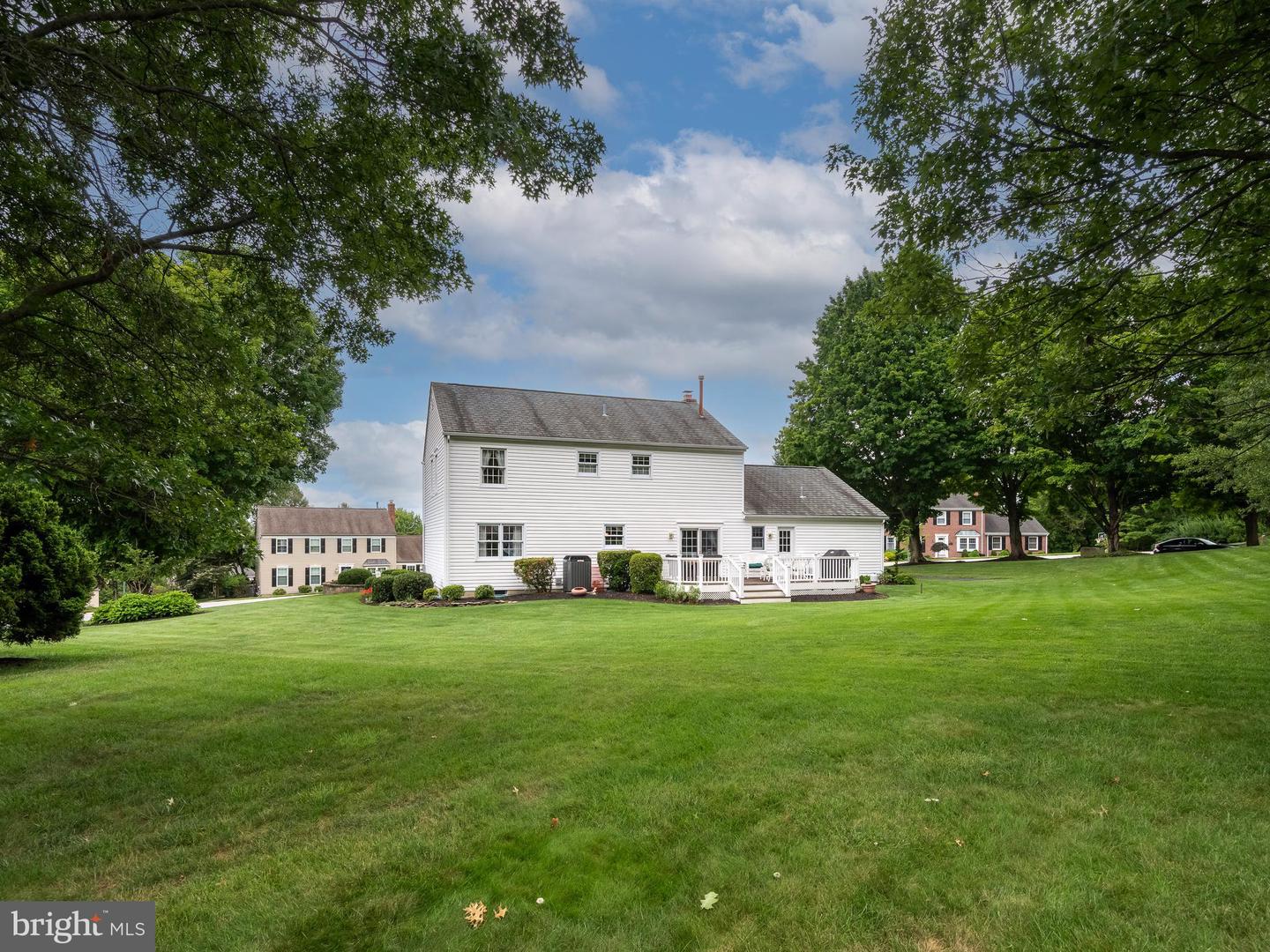 833 Marrones Court Property Photo 45