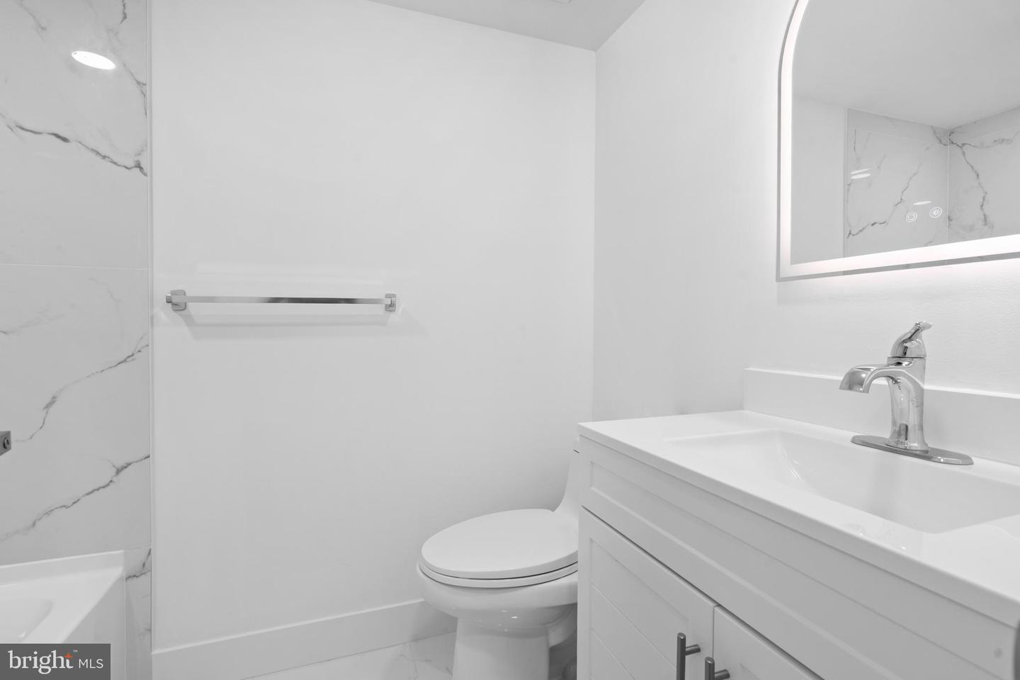 1323 Eagles Ridge Dr #23 Property Photo 16