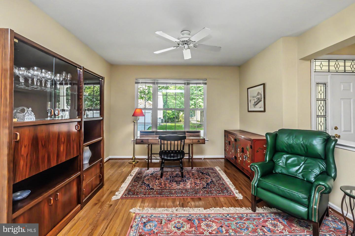 1579 Ulster Ter Property Photo 6