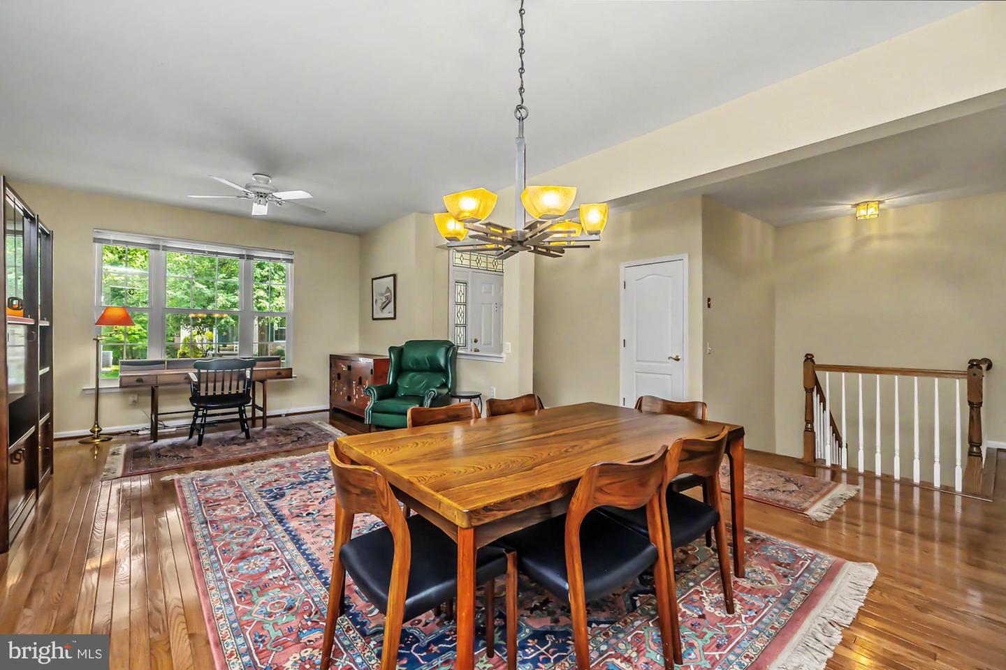 1579 Ulster Ter Property Photo 8