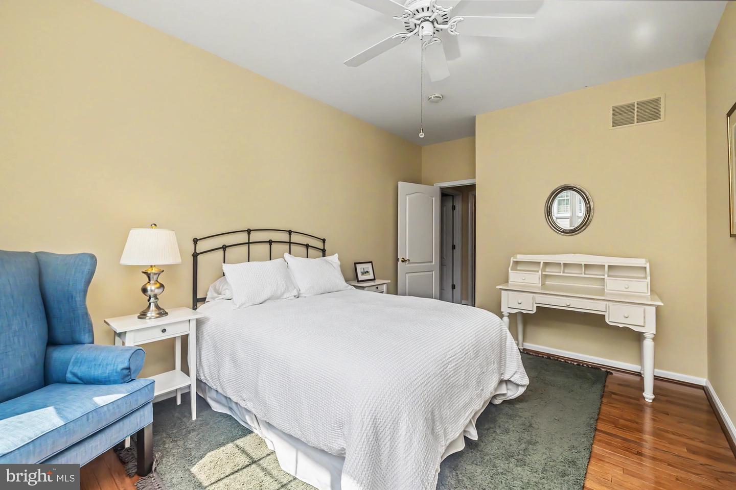 1579 Ulster Ter Property Photo 23