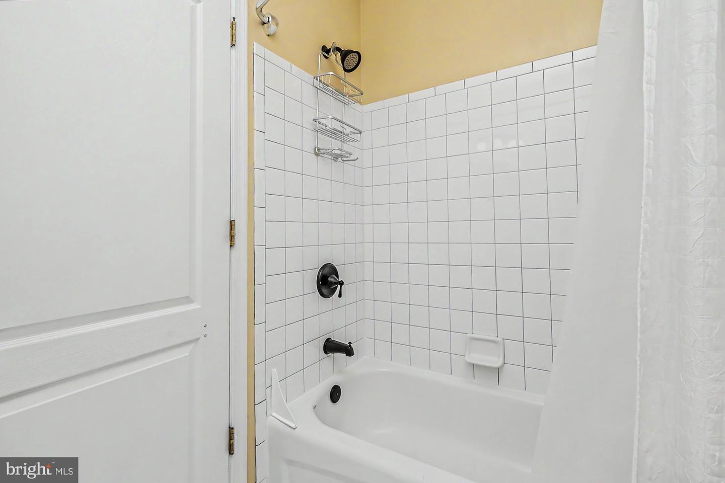 1579 Ulster Ter Property Photo 24