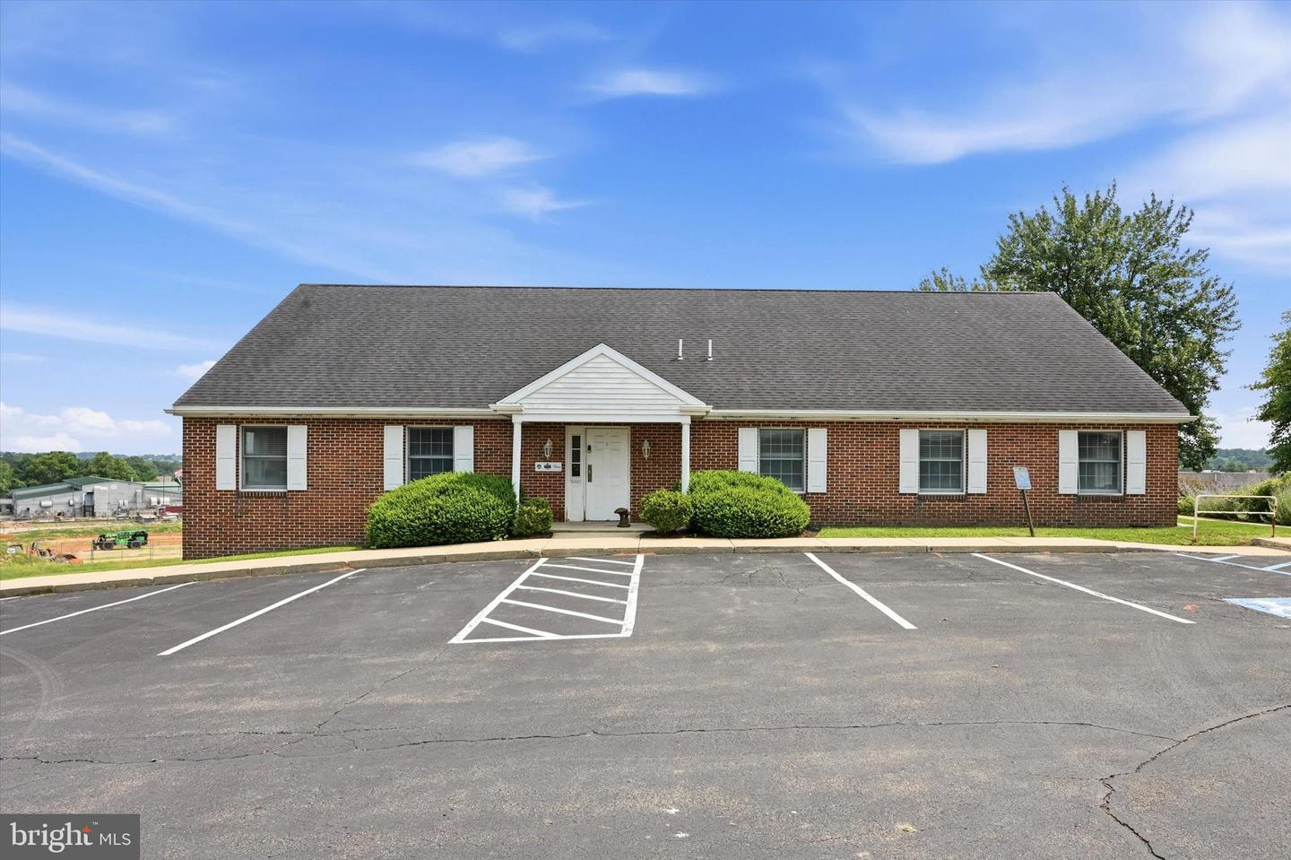 1284 Gap Newport Pike Property Photo 4