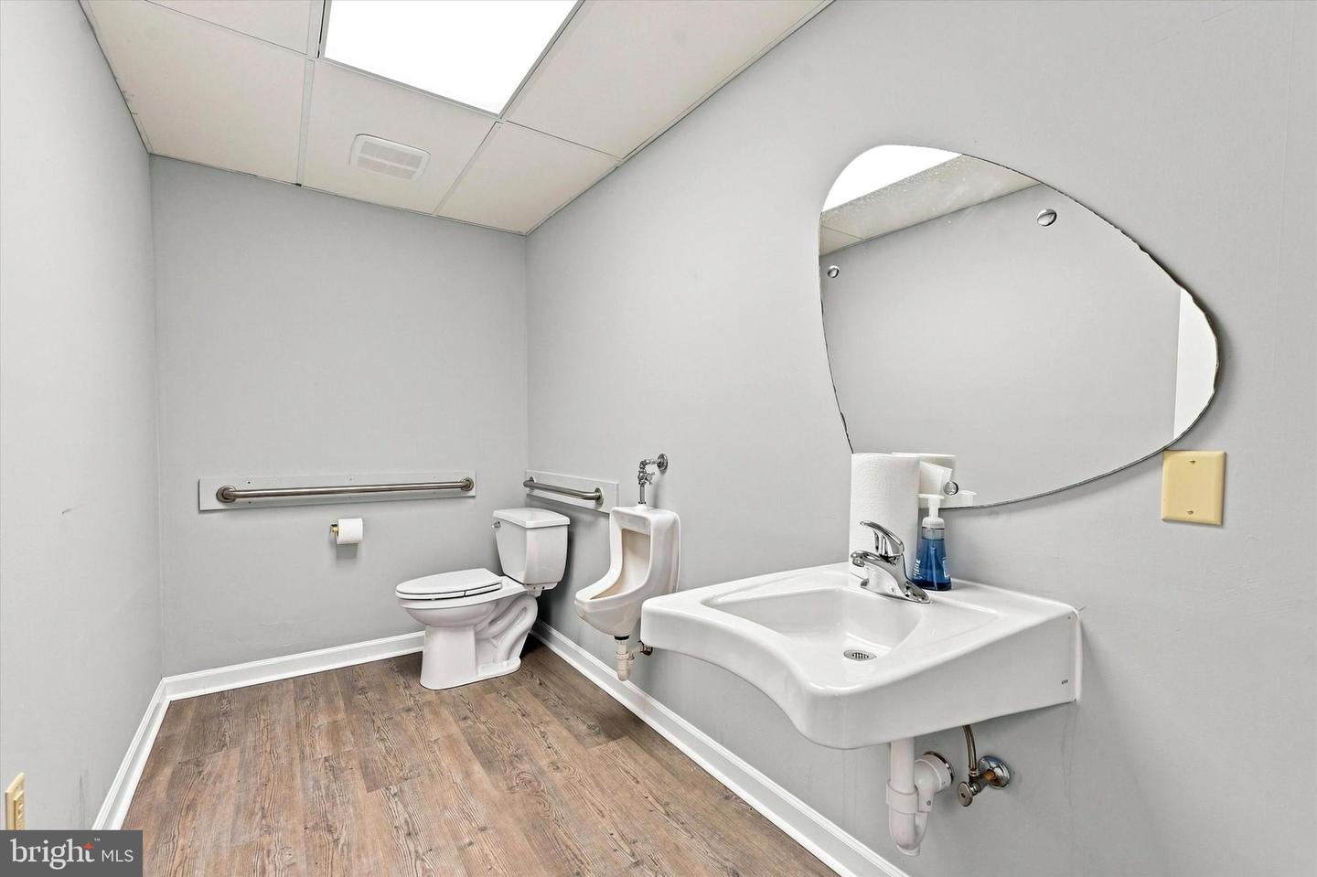 1284 Gap Newport Pike Property Photo 11