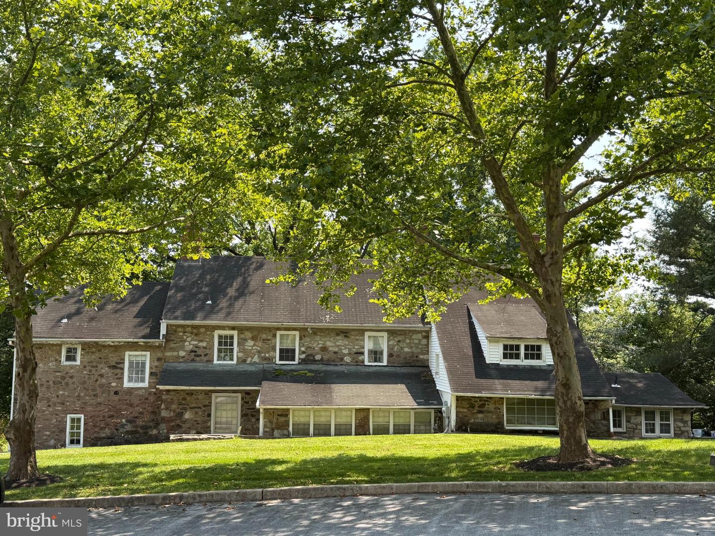 1500 Meadow Hunt Ln Property Photo 1