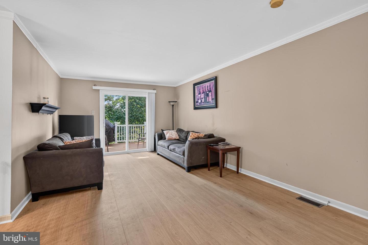 42 Pinckney Dr Property Photo 5