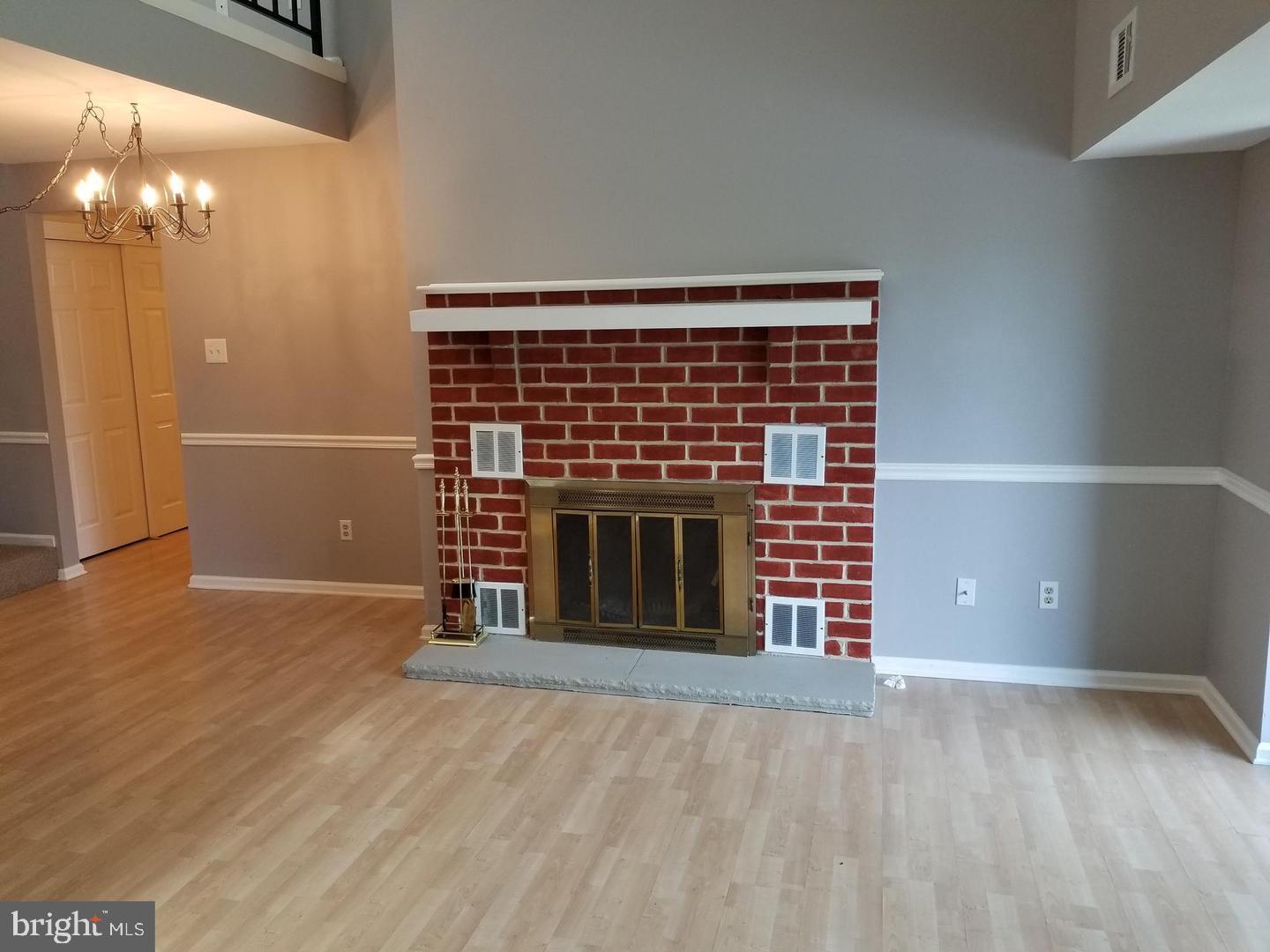 932 Washington #32 Property Photo 9