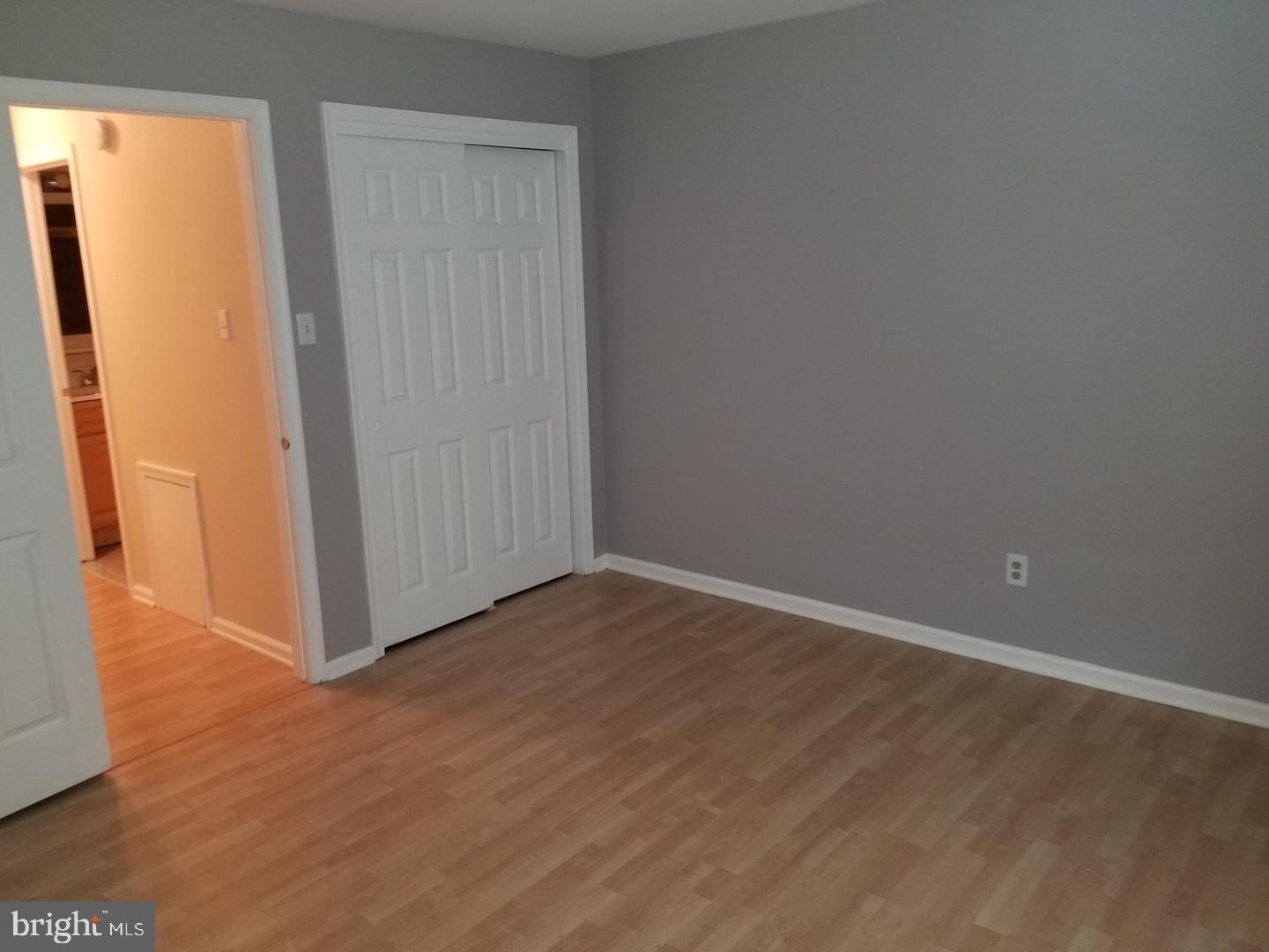 932 Washington #32 Property Photo 11