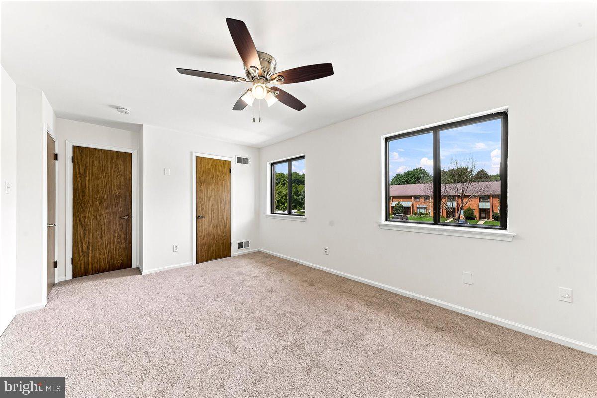 309 N Snowdon Property Photo 14